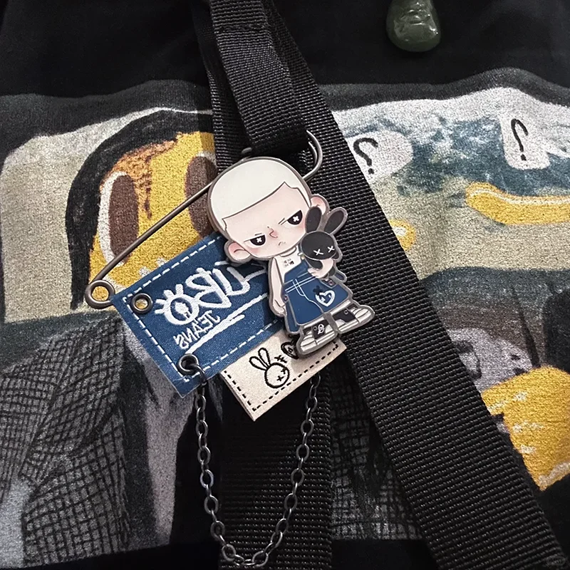 

POP MART KUBO JEANS SERIES - Badge Blind Box Guess Bag Mystery Box Mistery Caixa Action Figure Surpresa Cute Model Birthday