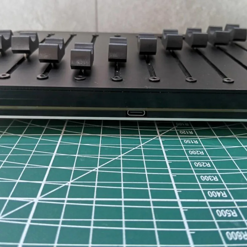 Factory Direct 2026 Top USB/type-C interface DAW software, 10-channel MIDI controller faders - customizable CC messages