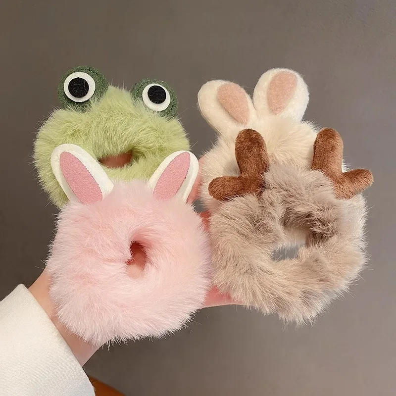 

Плюшевые резинки для волос с кроликом, 1 шт., зимние бархатные резинки для волос, высокая эластичность, нескользящие пышные шарики для девочек, аксессуары для волос с молочным кофе