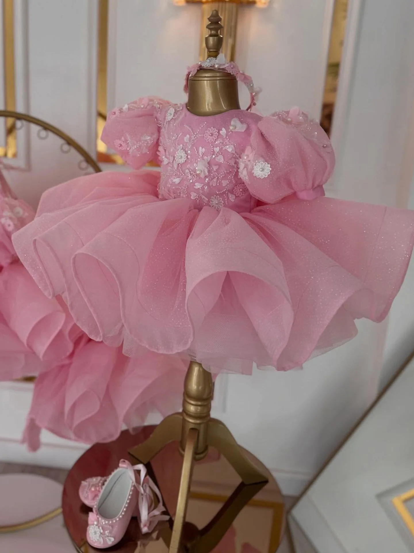 

Custom Flower Girl Dress Wedding Gown Birthday Party Dress Puff Sleeve Floral Sequin Ruffled Tulle Princess Dress With Matching