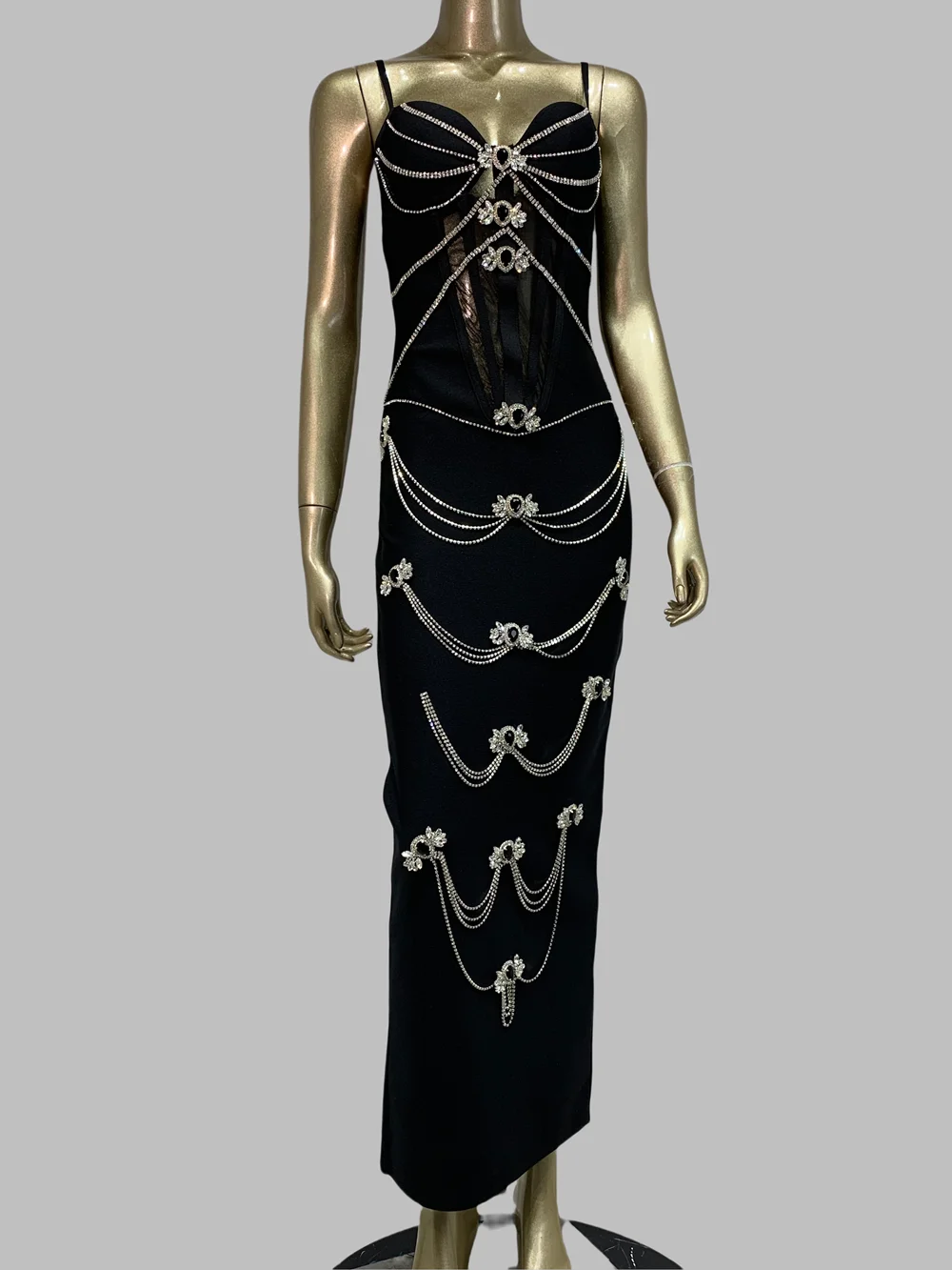 

Women Luxury Evening Party Bandage Dress Spaghetti Strap Diamonds Chain Embroidery Long Bodycon One Piece Celebrity Gala Gowns
