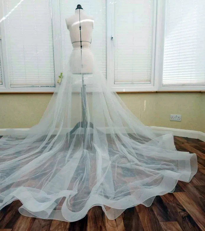 Anágua Champagne removível para o casamento, 2-Layer Tulle Train Skirt, acessórios nupciais brancos, tamanho personalizado