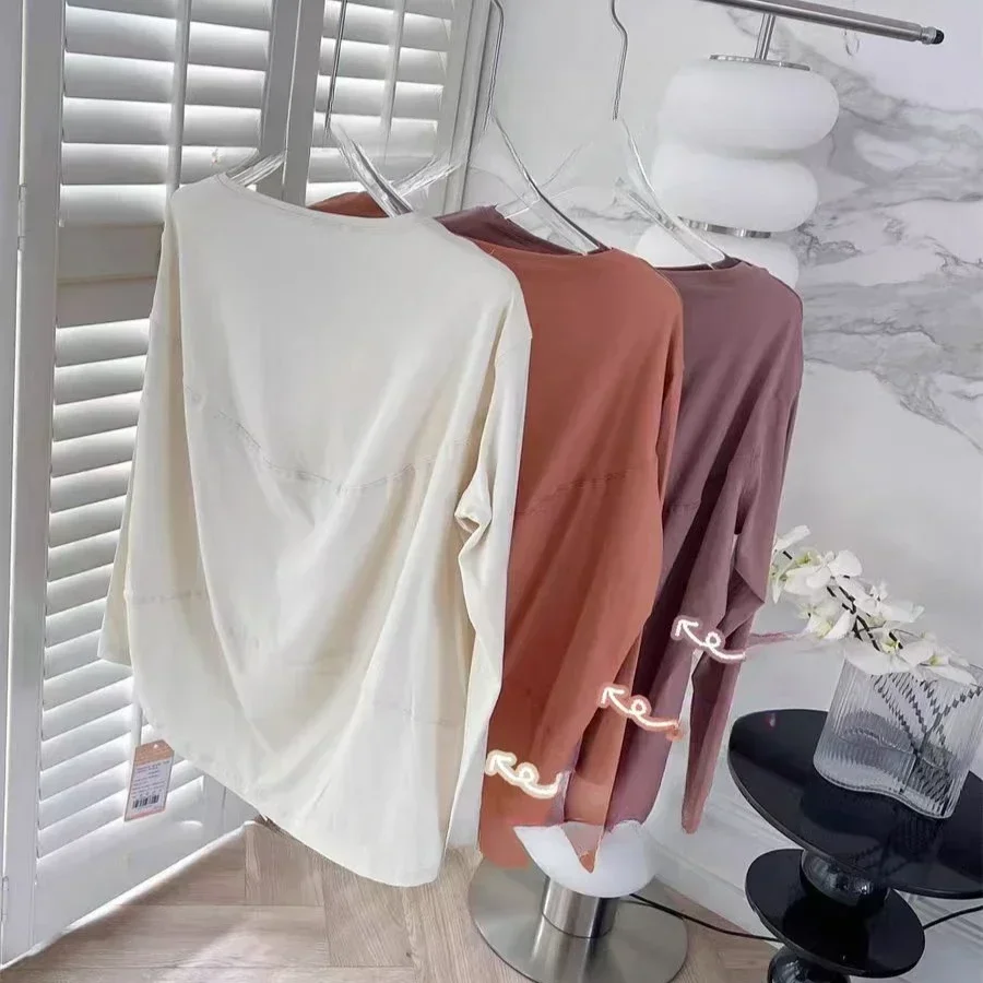 Lemon Women Back in Action Long Sleeve Shirt Loose Breathable Sports Flowing Moisture Wicking T-shirt Athletic Pilates Shirts