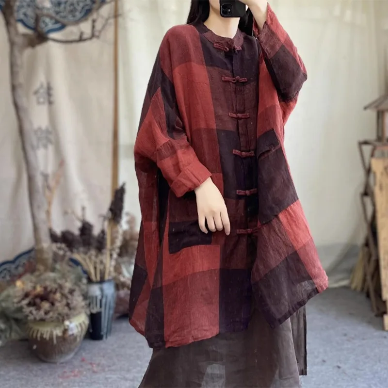 

2023 Spring Summer New Arts Style Women Bat Sleeved Thin Wind Coats Linen Plaid Vintage Single Breasted Loose Long Trench P180