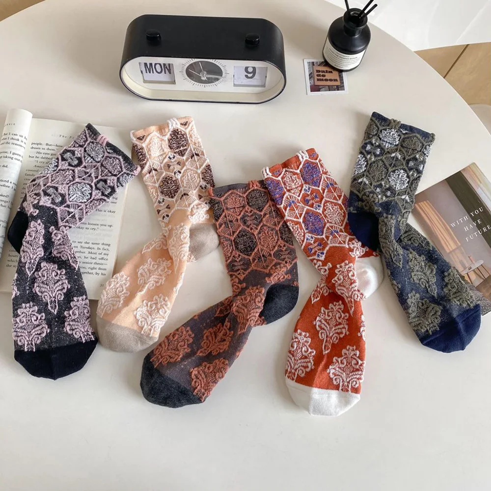 5 Pair Streetwear Accessories Women Socks Geometric Patterns Cute Long Socks Woman Middle Tube Sweet Flower Print Korean Style