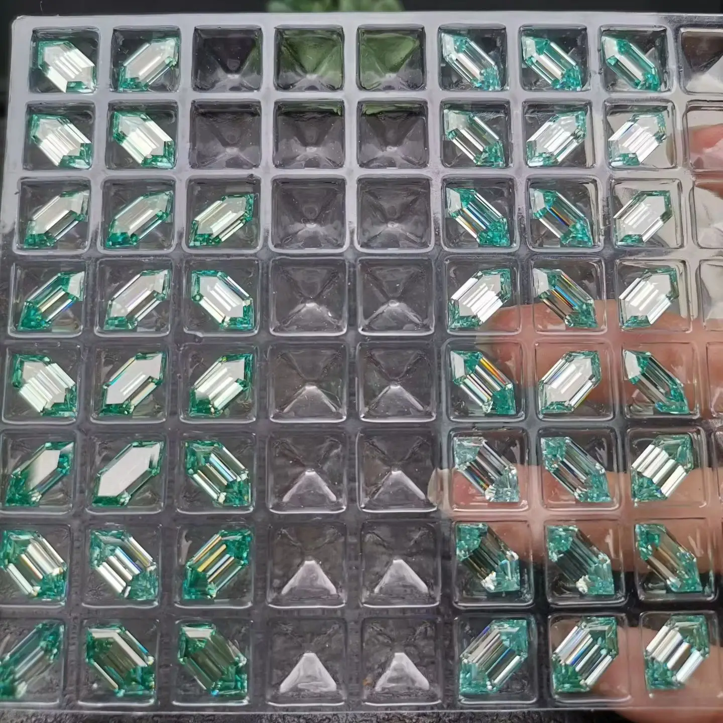 Custom Size Loose Moissanites Stones Special Cut Emerald Cut Multiple Color Lab Grown Moissanite Diamond For Fine Jewelry