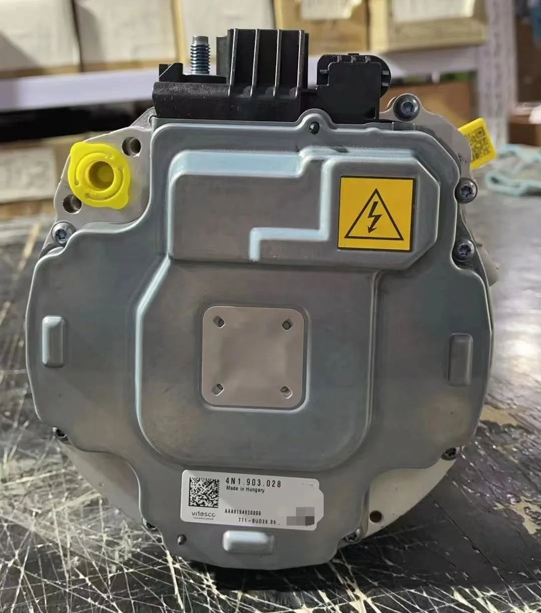 

4N1903028 4N0903028P 4N1903028A 4N1903028AX 4N1903028B 4N1903028BX 4N1903028X Alternator for A6 A7 A8 Q8 Q7 A4 S4 A5 S5 Q5 RS7