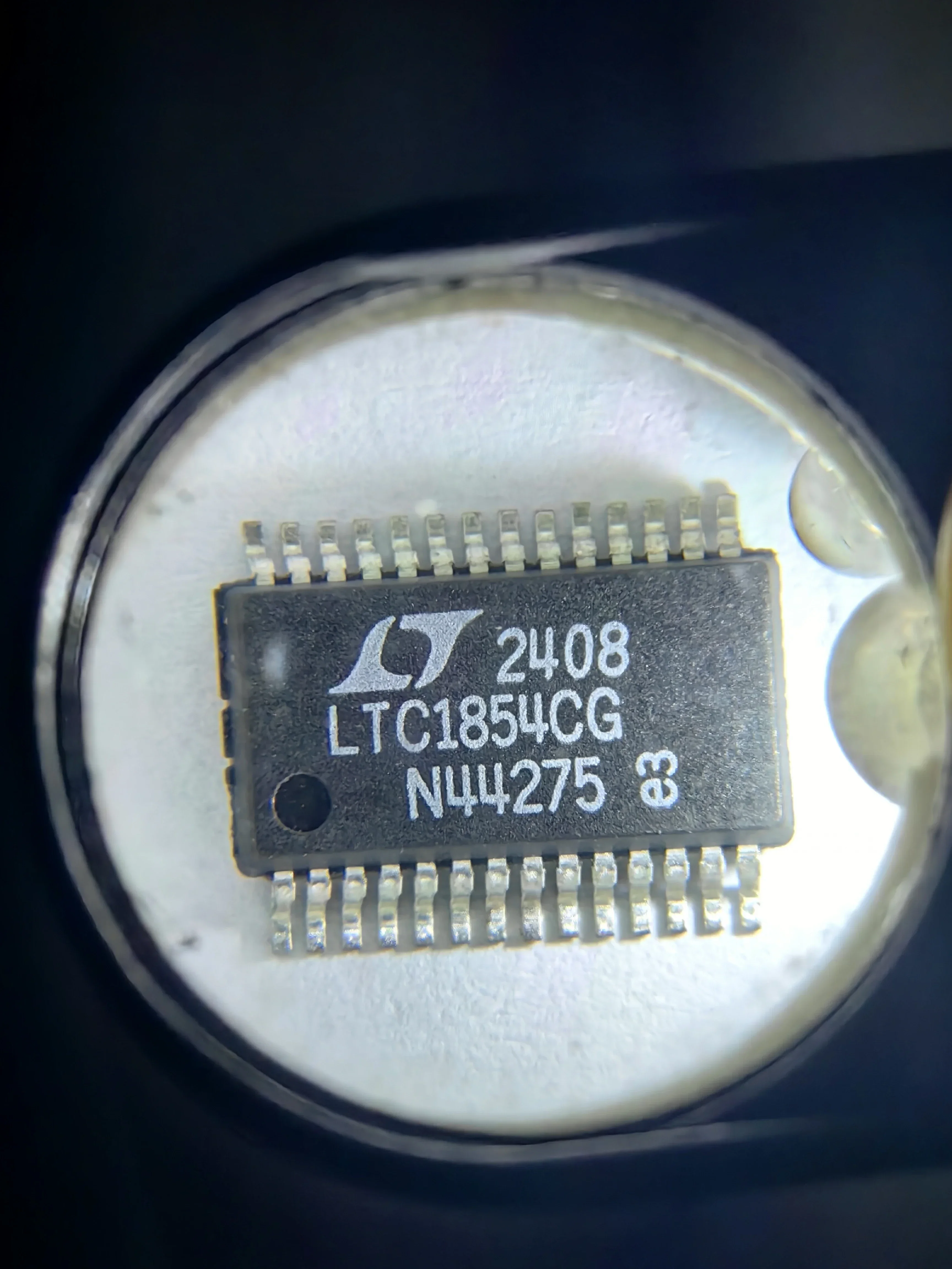 LTC1854CG LTC1854IG LTC1854 - 8-Channel, +-10V Input 12-Bit, 100ksps ADC Converter with Shutdown