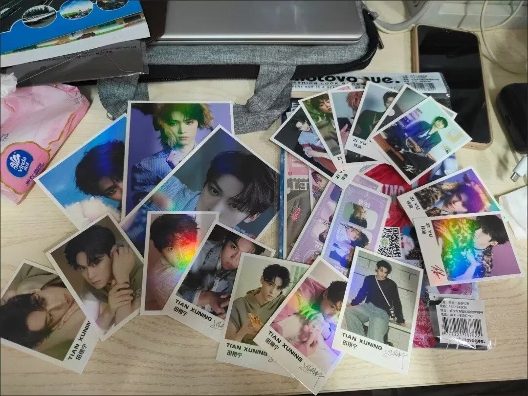 Ziyu Surrounding Fashion Album Photo Gift Bag Gift Pack Star Anime Peripheral Card Supporting Gift Collection - view 4