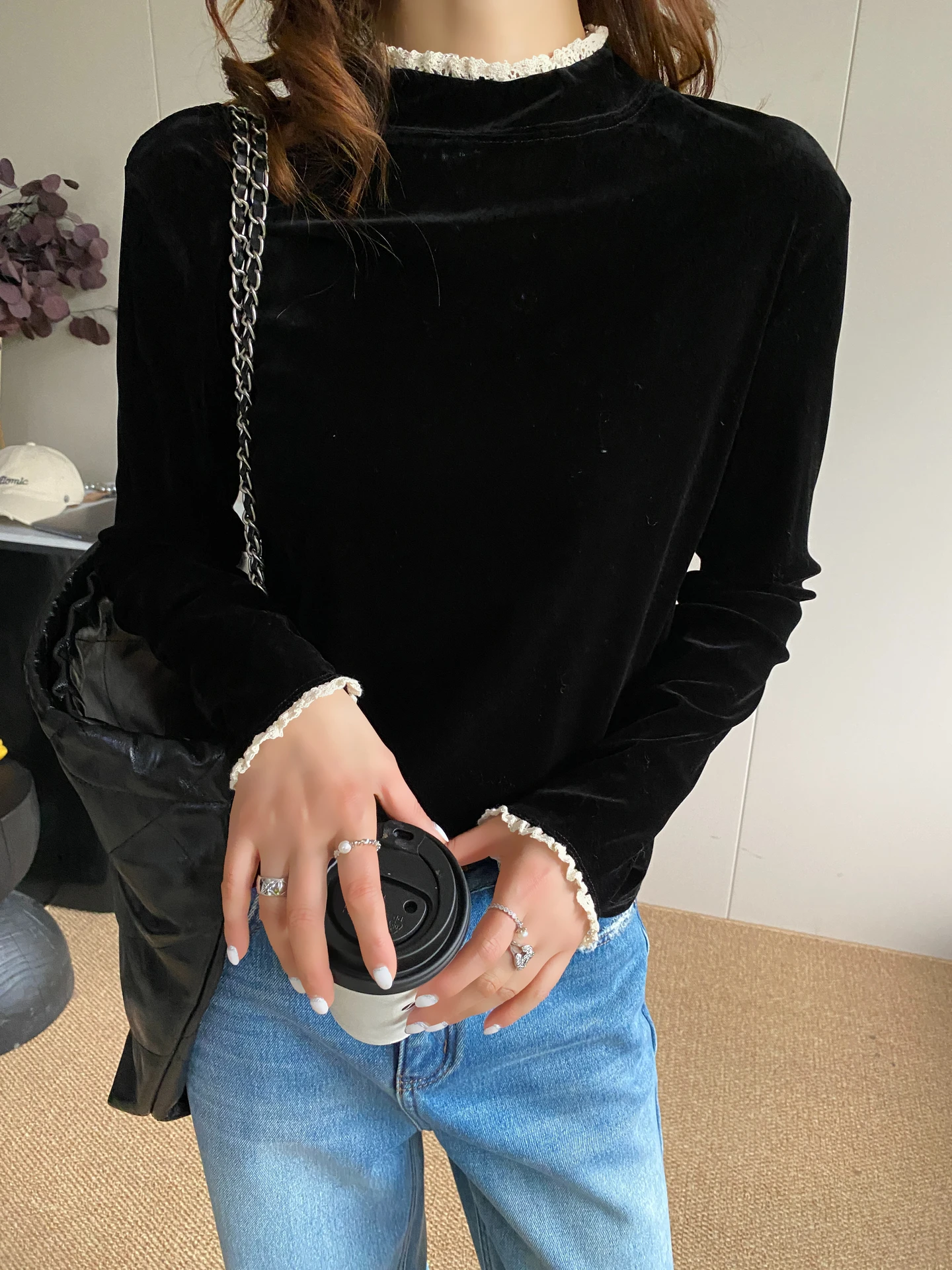 

Женская осенне-зимняя новинка: лонгслив с кружевными вставками и высоким воротником, базовая модель для ношения под одеждой, повседневный стиль