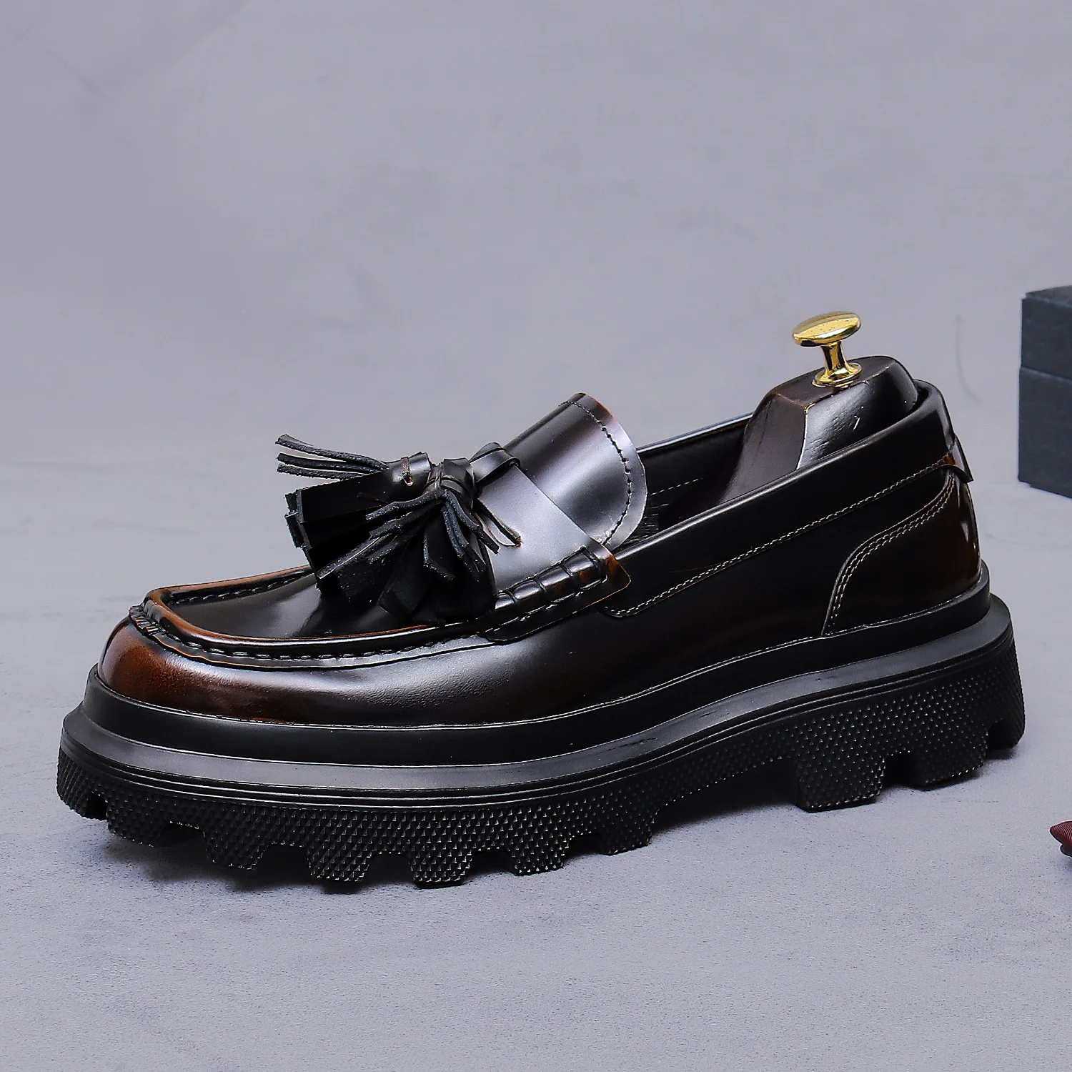 Dark Brown Gradient Tassel Loafers Chunky Lug Sole Slip-On Patent Leather Dress Shoes Vintage Casual Footwear Office Daily Wear