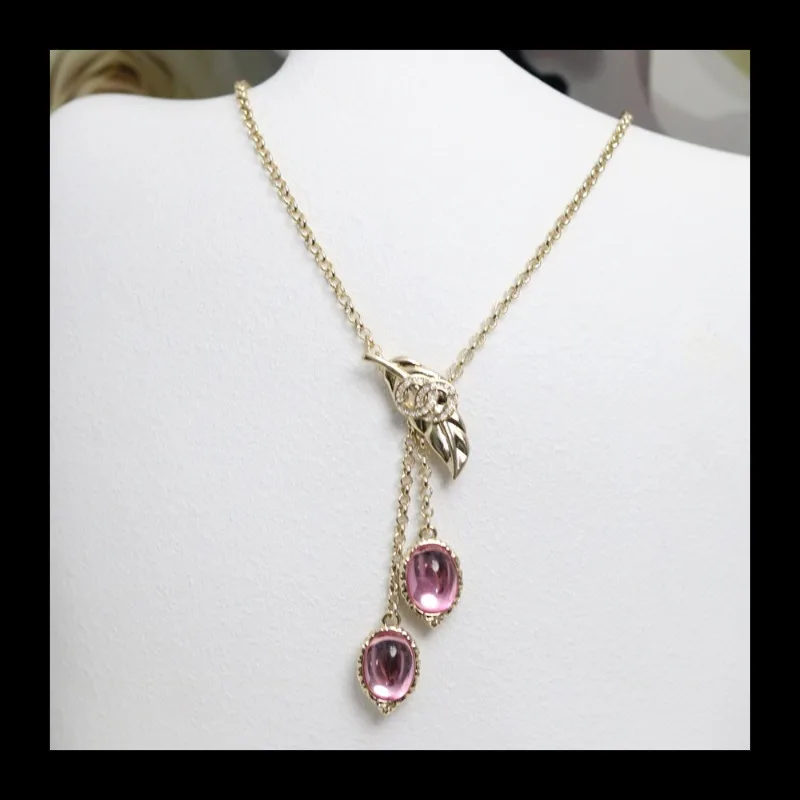 

5203 Peach Heart Leaf Light Luxury Fashion High Versatile Temperament Simple Celebrity Lady Style Necklace