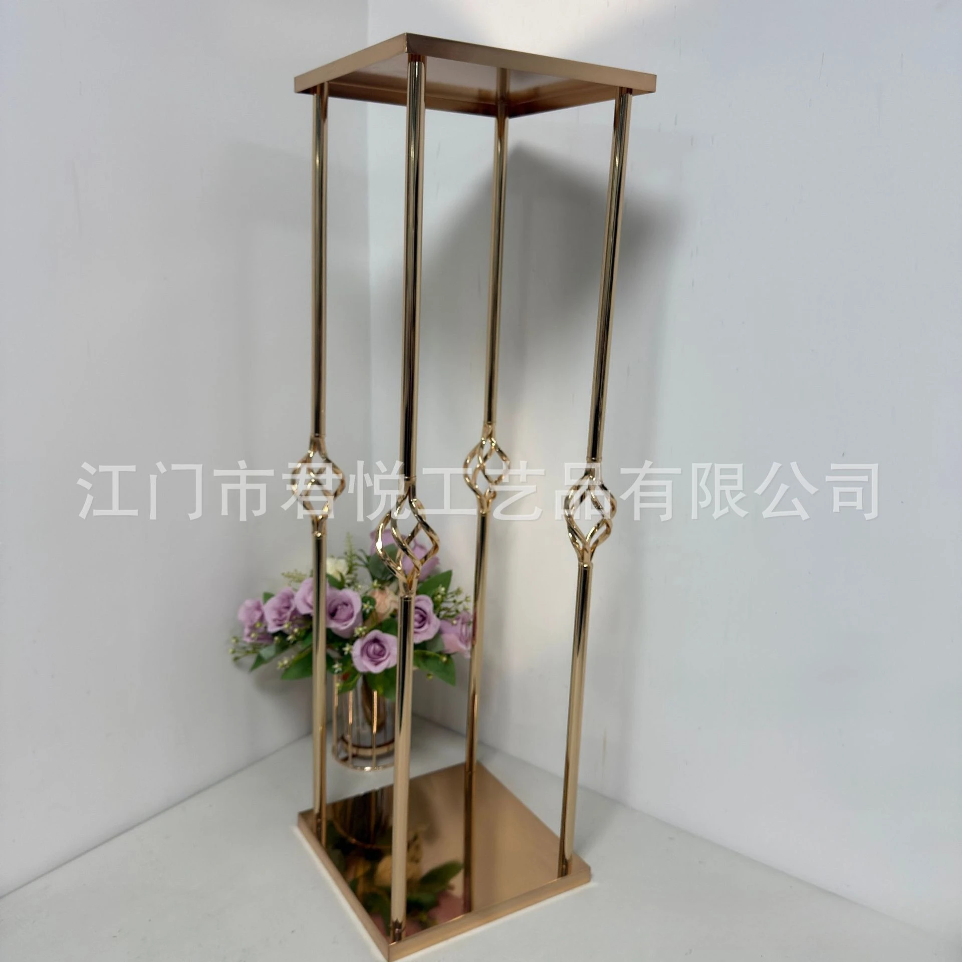 

Декоративная подставка для цветов из кованого железа с золотым напылением, квадратная, для свадебных торжеств, 2025 год