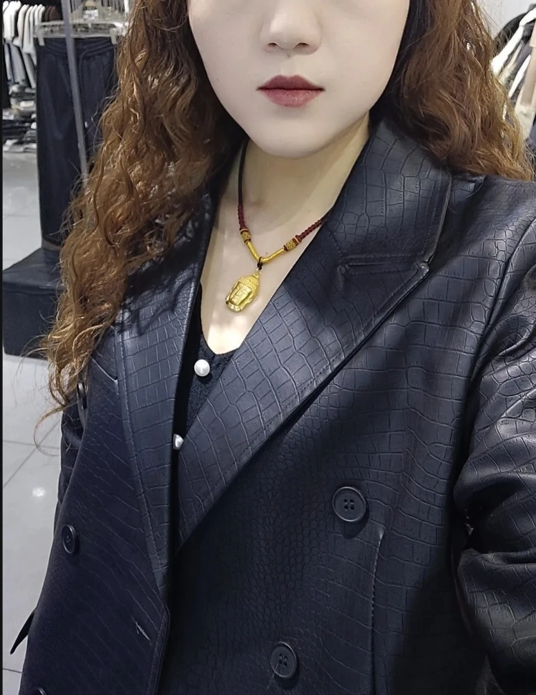 เสื้อคลุมยาวสีดำ แจ็คเก็ตหนังยาว เสื้อผ้าผู้หญิง สไตล์ใหม่ ฤดูใบไม้ผลิ ฤดูใบไม้ร่วง ระดับไฮเอนด์ ทรงหลวม สบายๆ สง่างาม