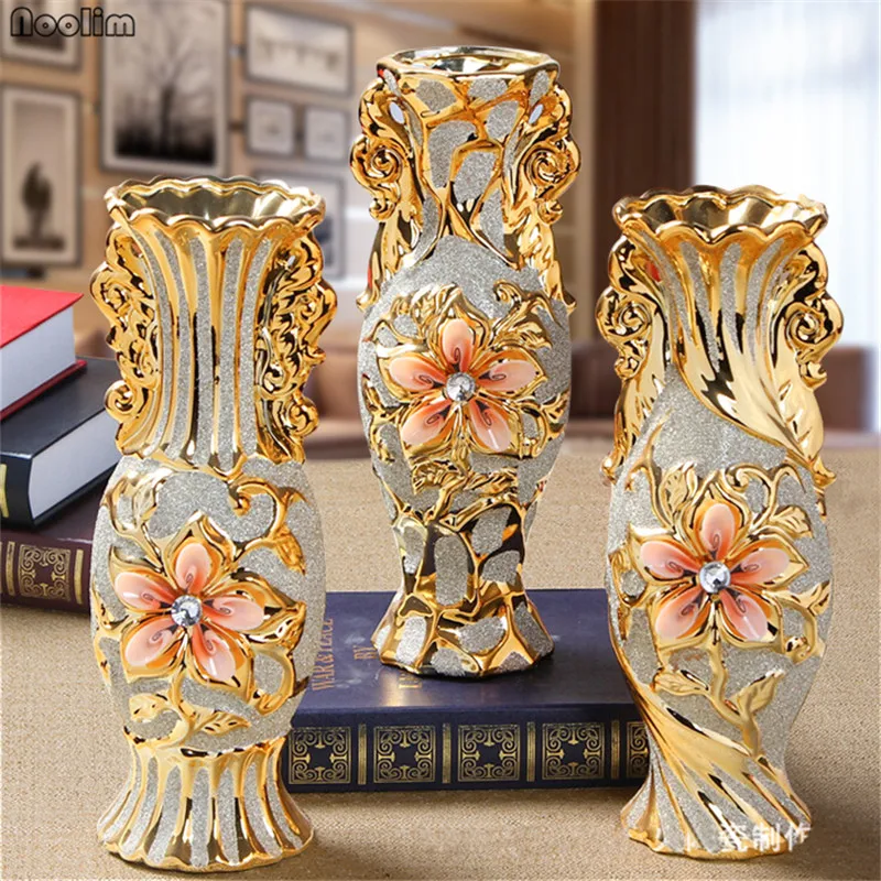 European Gold-plated Cream Porcelain Vase Retro High-grade Ceramic Vase Room Study Corridor Family Wedding Decoration