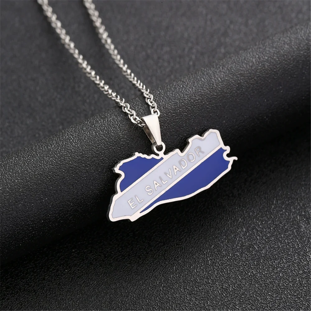 

10 x Sliver Car Metal El Salvador Saint Vincent Chad Rwanda Burundi Ecuador Map Pendant Vintage Alloy Necklace Hanging Keyring