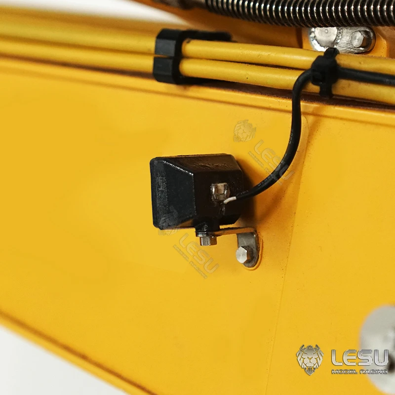 LESU 1/14 PC360 excavator mechanical model toy big arm LED spotlight S-1307 Tamiya model DIY modification
