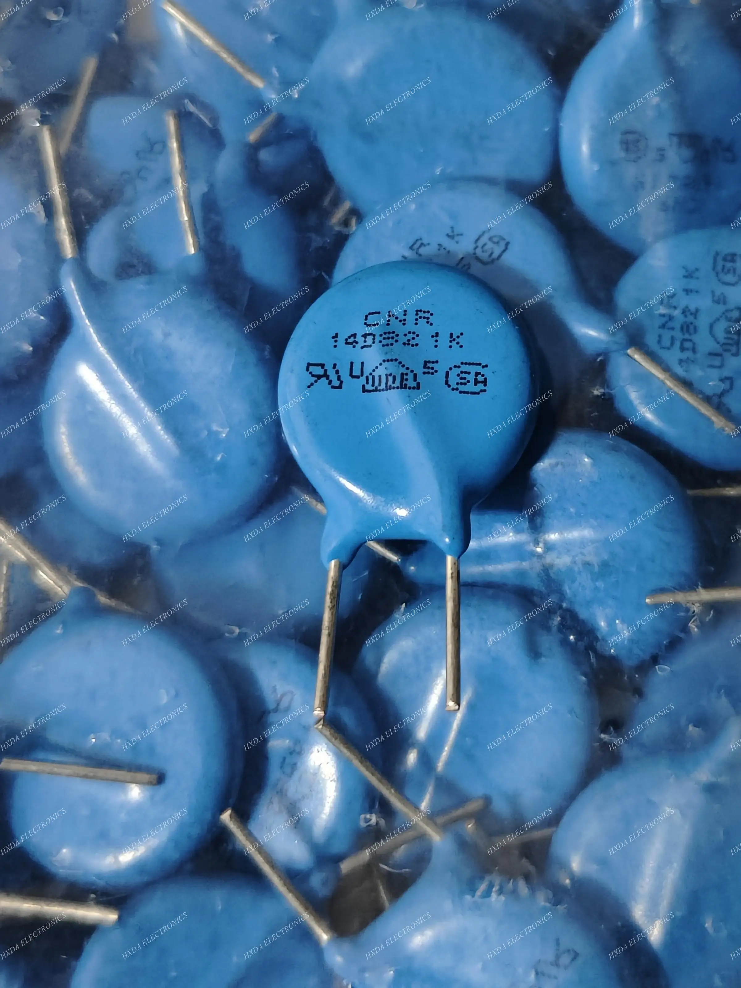 10PCS CNR CNR14D271K 14D271K 14D331K 14D471K 14D561K 14D821K 270V 330V 470V 560V 820V 14MM Varistors Resistor