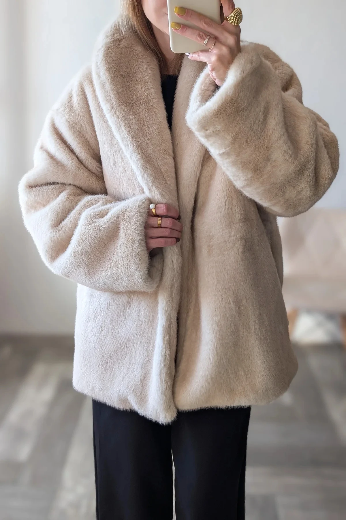 معطف نسائي من الفرو الصناعي مبطن سميك من BJTZ، سترة شتوية دافئة من الفرو المزيف، ملابس خارجية فاخرة وأنيقة