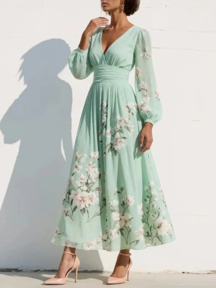 

2026 Spring/Summer Women's A-line Long Skirt Commuter Women's Long/Short/Sleeveless V-neck Crimson Flower Printed Dress