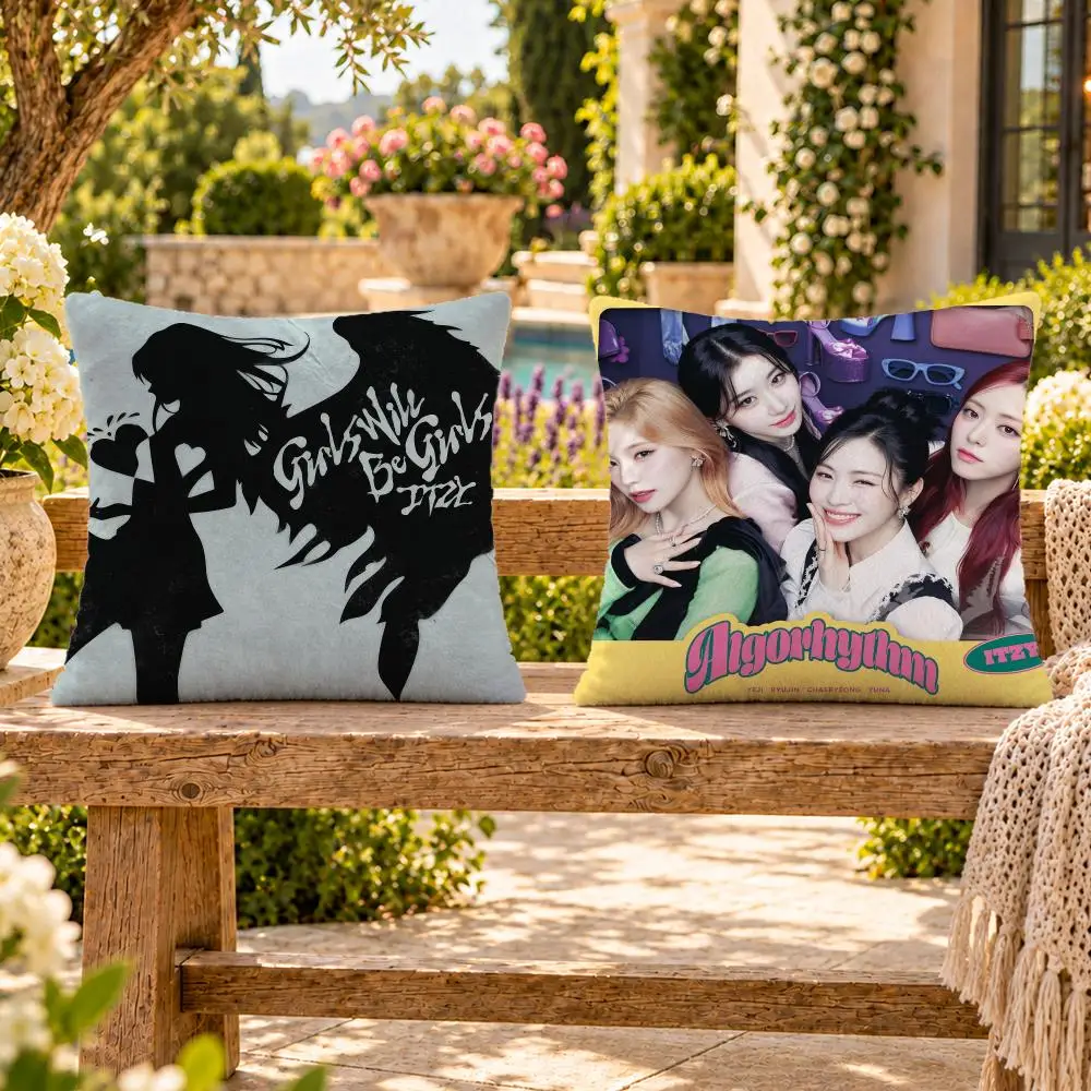 Group K-Pop Girl Band ITZY Cushion Cover Soft Plush Throw Pillow Cover Washable Sofa Bed Patio Chair Home Decor