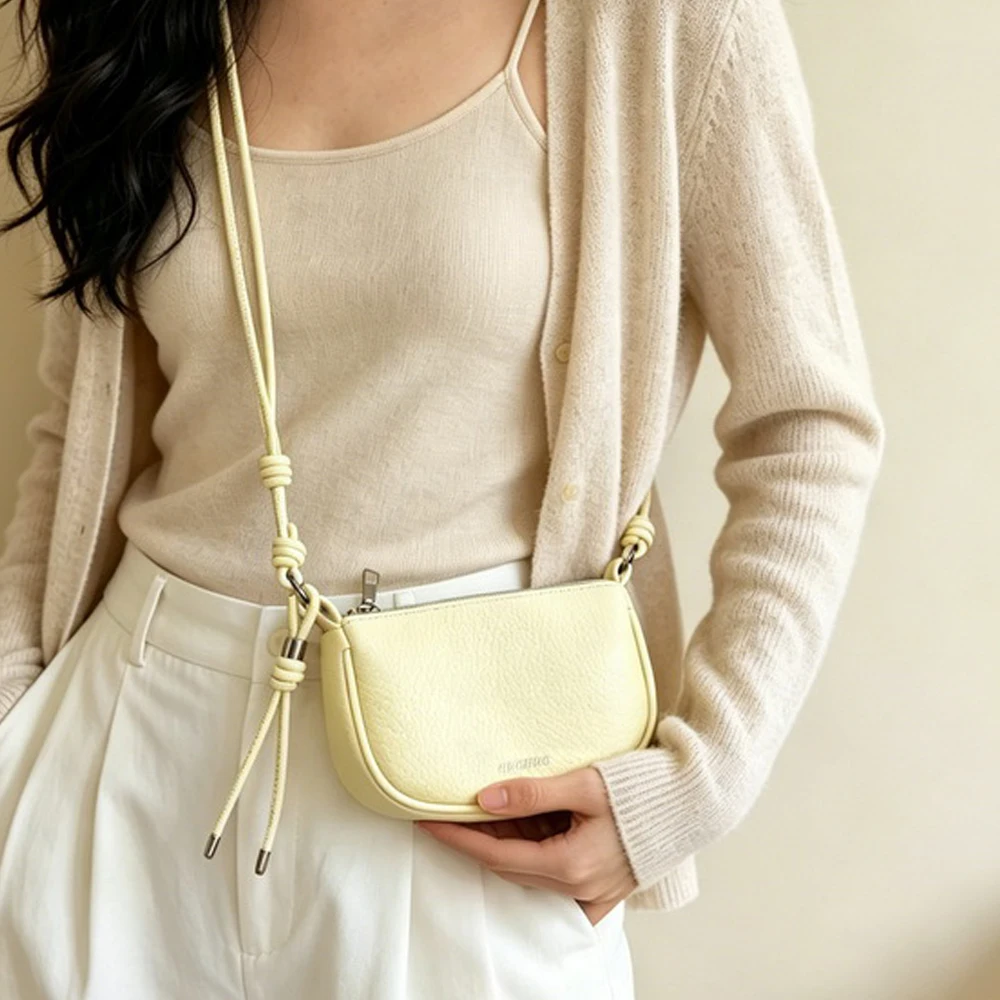 Simple, Fashionable, High-End Saddle Bag, New Niche, Casual, Versatile Crescent Bag, Mobile Phone Crossbody Bag