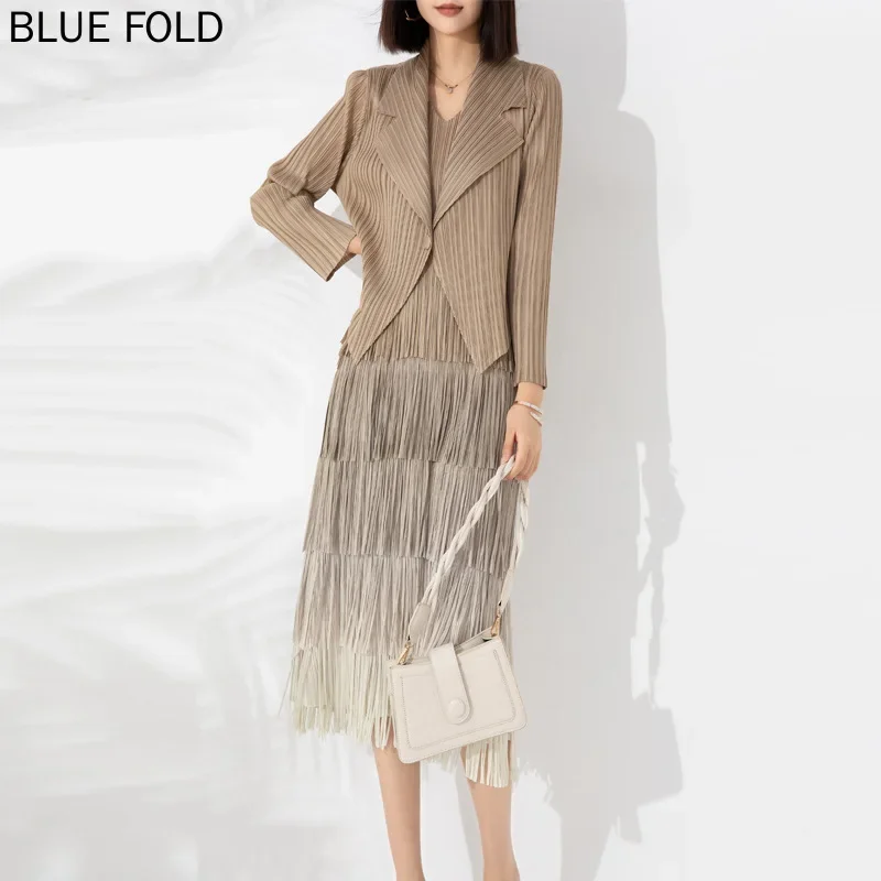 MIYAKE PLEATS Autumn and Winter Women's Fashion Suit Large Size Gradient Color Inner Fringed Dress Blazer Two-piece Set Elegant