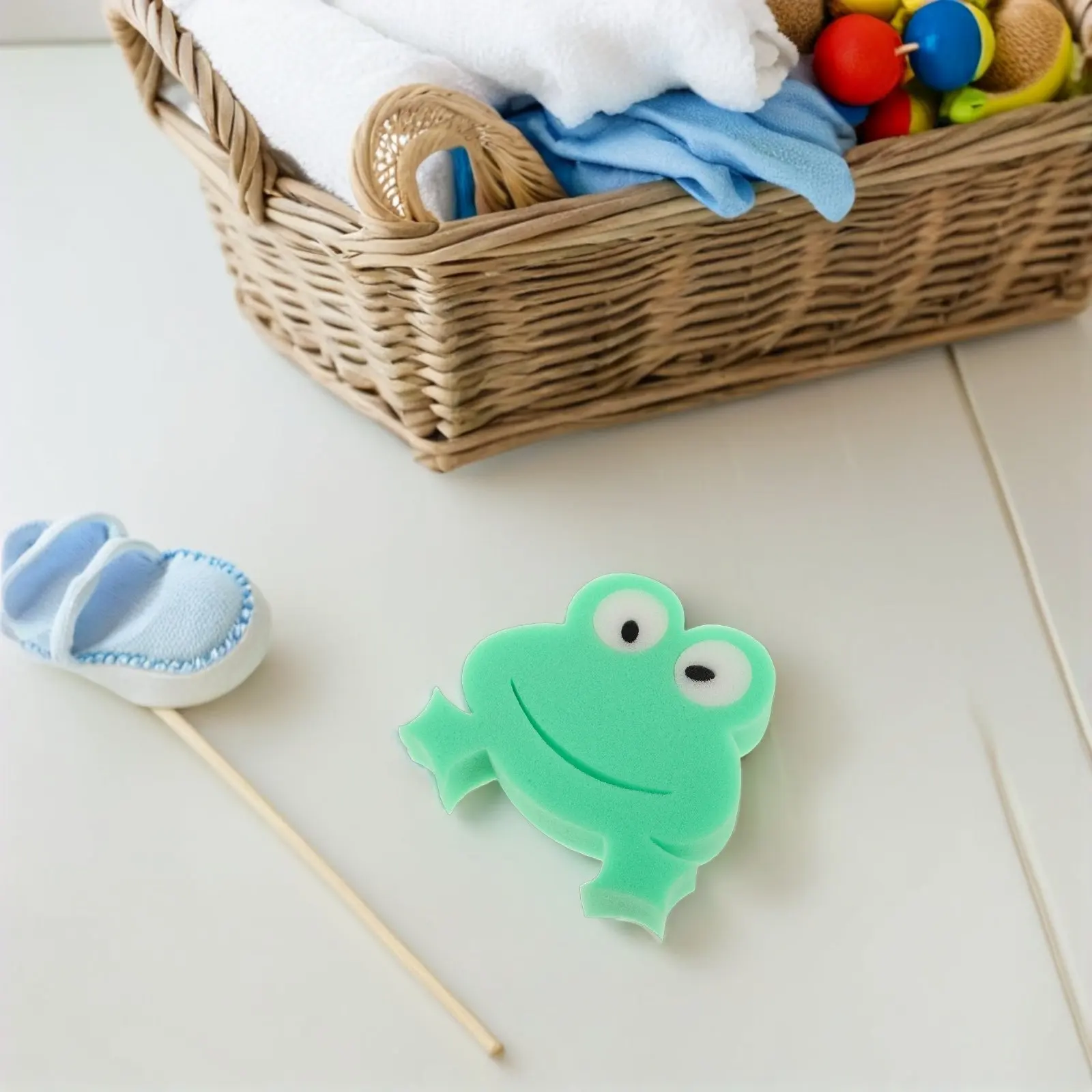 4Pcs Creative Frog Bath Sponge Gentle Exfoliating Shower Scrubber Toddler Bath Essentials Infant Body Wash Sponge