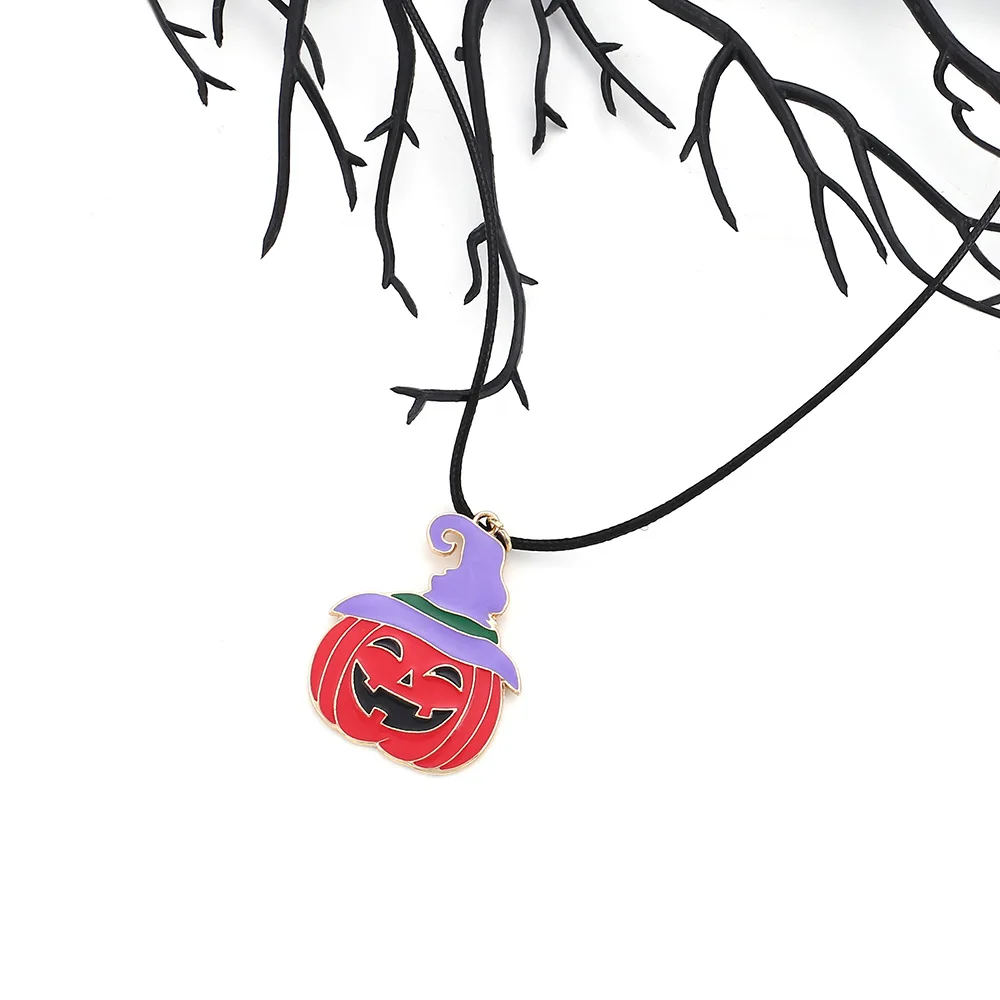Simple design sense retro ghost jack-o-lantern pendant necklace Halloween horror series necklace female