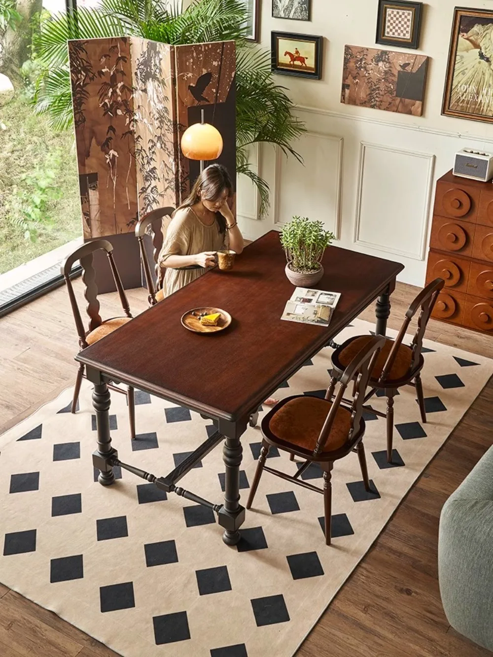 French retro solid wood dining table and chairs Small apartment with one table and four chairs Black premium rectangular table