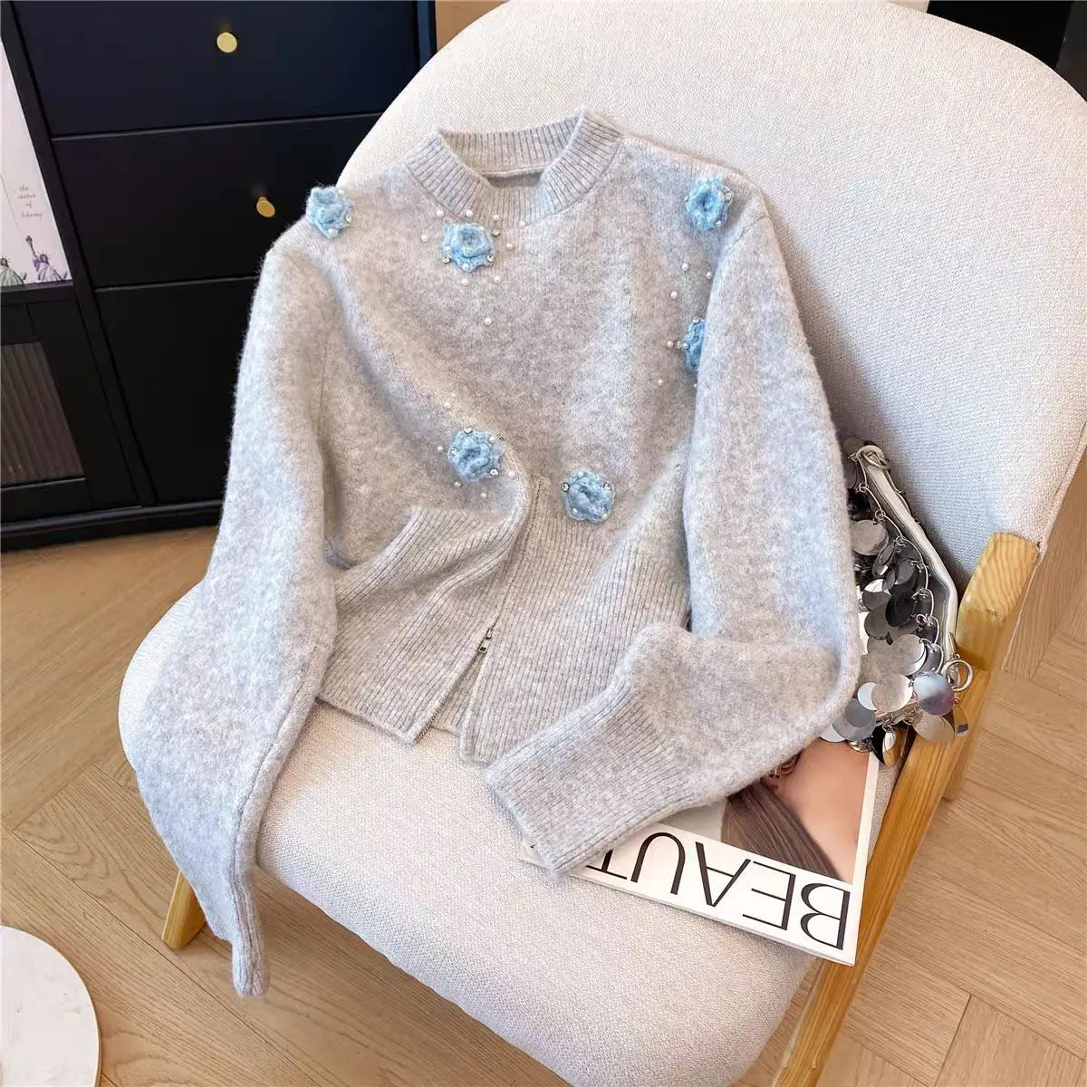 

Japanese Style Round Neck Knitted Sweater Women's Outerwear Lazy Fashion Autumn Winter Inner Match Design Sense Knitwear Top