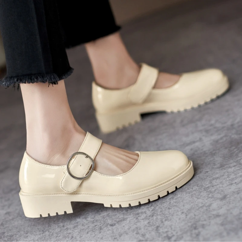 

Повседневные женские лоферы на низком каблуке, большой размер 52, туфли Мэри Джейн с ремешком, элегантные черные, бежевые офисные прогулочные туфли для девочек