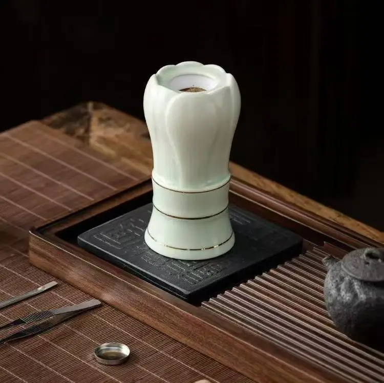 

Car aromatherapy charging battery life incense burner incense powder incense pills essential oil burner electric incense burner