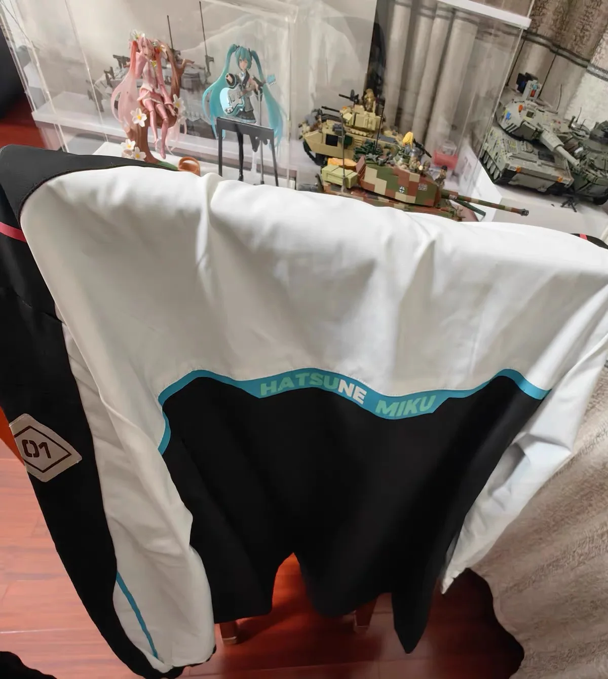 Moeyu Hatsune Miku Cosplay Jacket For Trench Hooded Jackets Man Winter Coat Women Clothes Anime Costume Casual Outwear - view 2