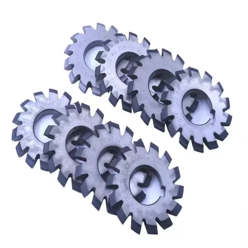 

DP24 DP22 DP20 DP18 DP16 DP14 DP12 DP10 DP8 1-8# 8pcs/set PA14.5 HSS Gear Milling cutter
