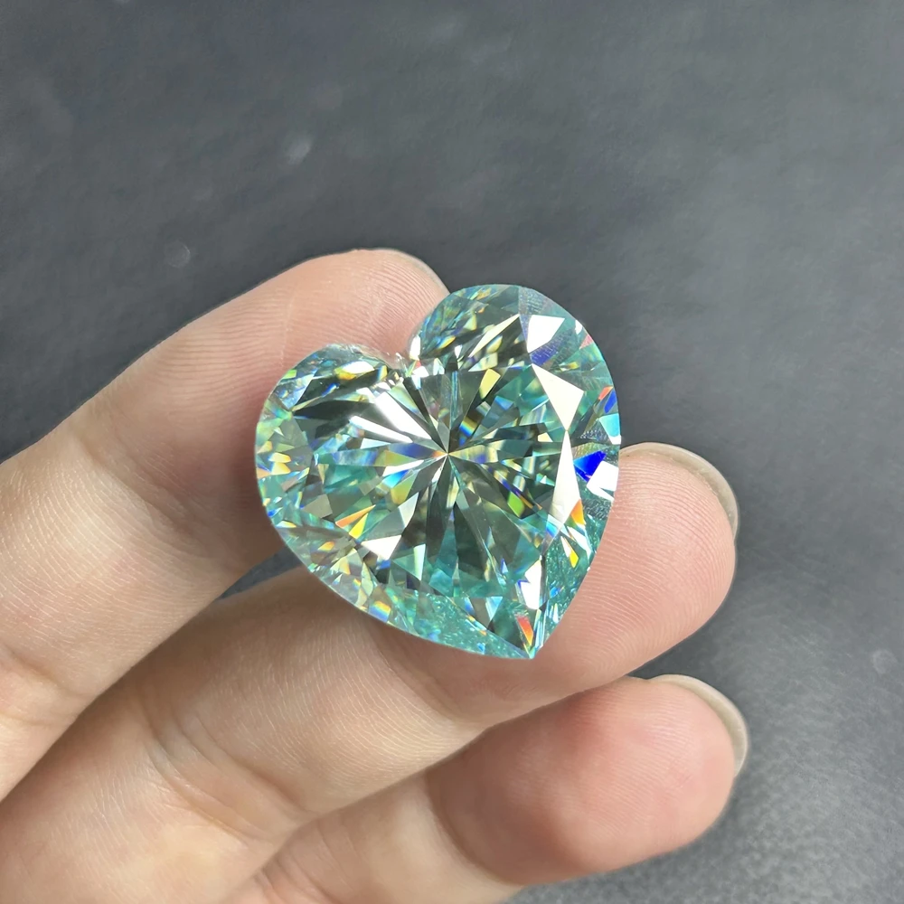 

Meisidian Heart Cut 25x25mm 53 Carat Light Vivid Green Blue Moissanite Stone Diamond