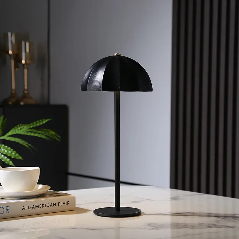 Modern Table Lamp Mushroom Night Light Rechargeable Bedside Lamp Atmosphere Lighting Fixture