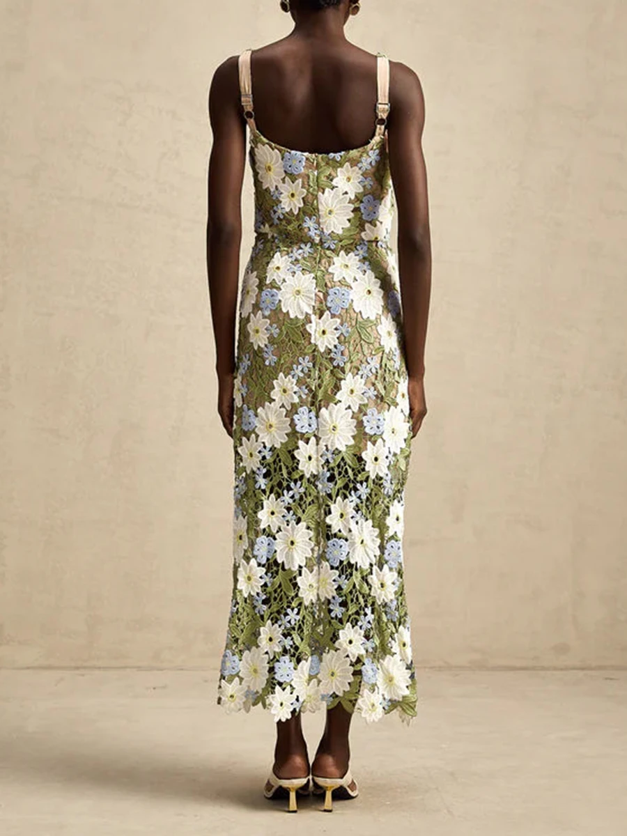 TWOTWINSTYLE カラーブロック痩身ファッションミディドレス女性のためのスクエアネックノースリーブパッチワークアップリケドレス女性服