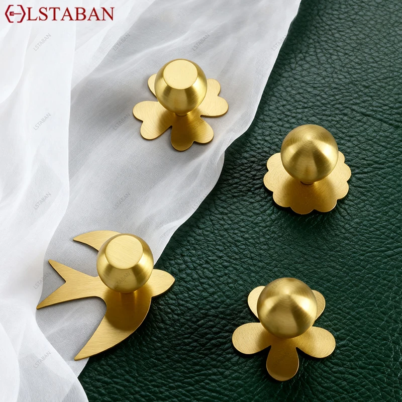 Modern Brass Kitchen Cabinet Door Handle Gold Brass Single Hole Drawer Pull Cupboard Wardrobe Copper Creative Furniture Knob