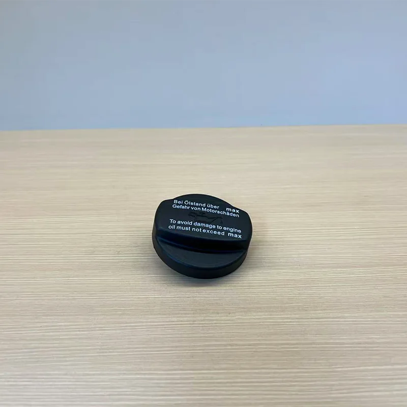 1110180302   La cubierta de llenado del tanque de combustible de la tapa de llenado de aceite es adecuada para Mercedes BenzW124 W220 W201 W168 W169 W245 W202 S202 W203 S203