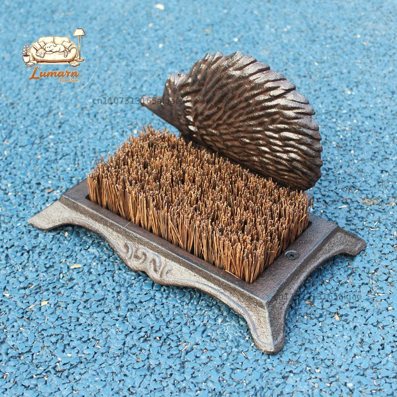 Vintage Outdoor Garden Decor Rough Rustic Hedgehog Figurines Cast Iron Boot Scraper With Brush Heavy Handamde Shoes Cleaner