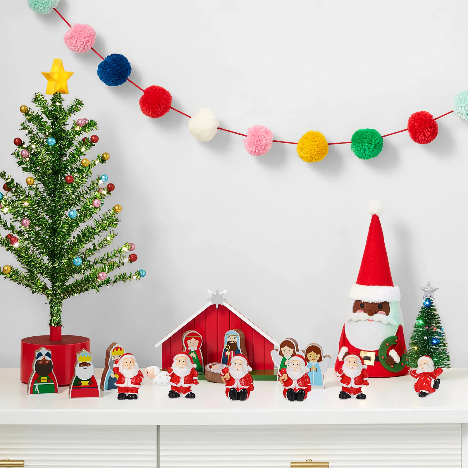 

12Pcs Santa Claus Statue Christmas Resin Decorations Brightly Colored Micro Ornament for Garden Indoor Holiday Display