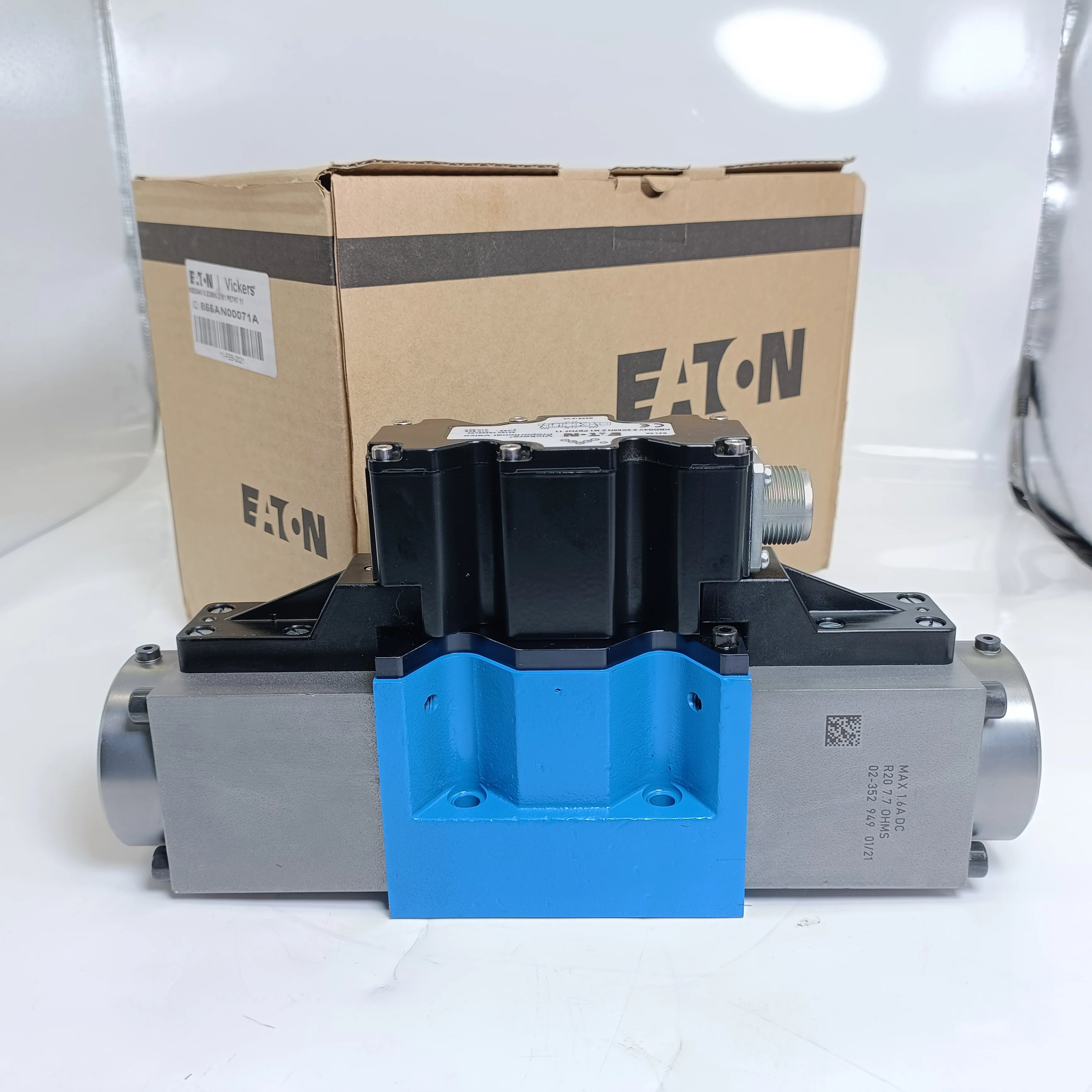 

Proportional directional valve KFDG4V KFDG4V-5-33C50N-Z-M-U-H7-20 KFDG4V-3-33C20N-Z-VM-U1-H7-20 solenoid valve type