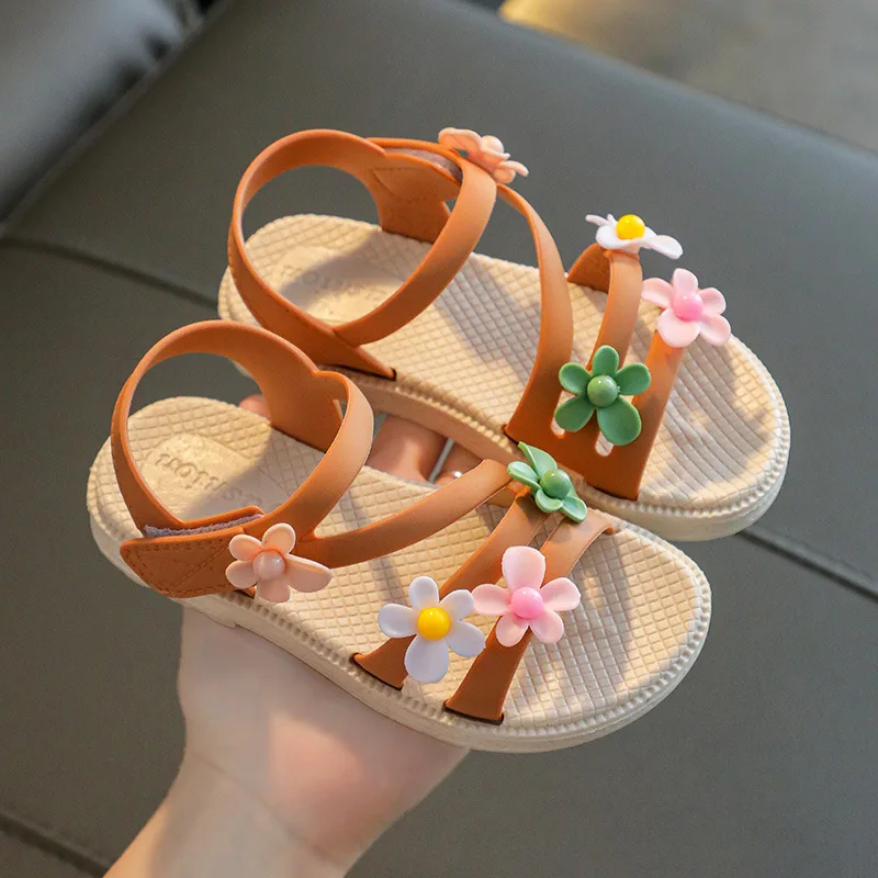 2022 New Children\'s Sandals Girls Princess Shoes Soft Sole  Beach Shoes Small and Middle Children\'s All-match Korean Sandals