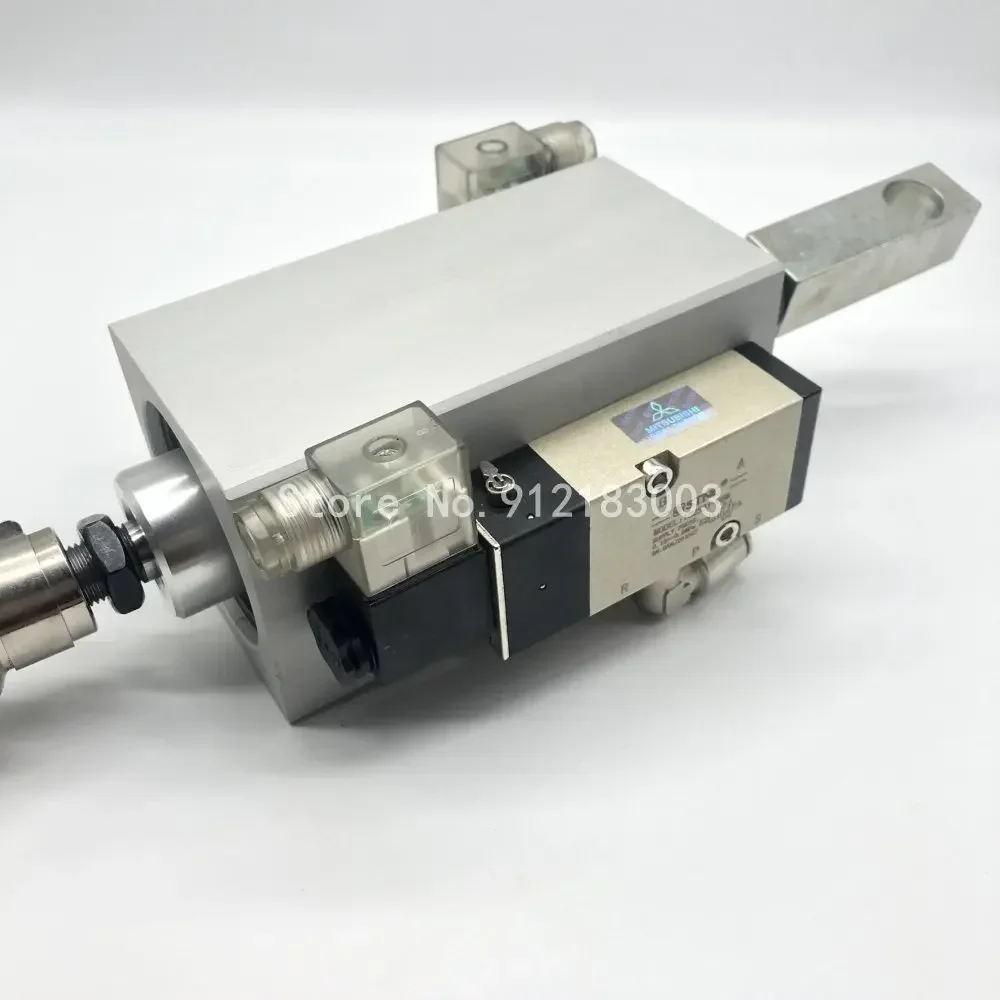 1 Piece Heidelberg Sm74 Solenoid Valve M2.184.1011/01a Offset Sm74 Combined Air Cylinder M2.184.1011