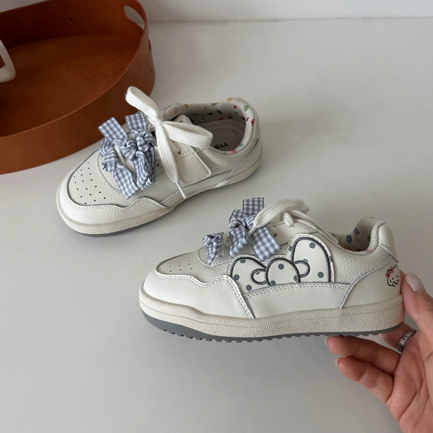 Kids Sneakers for Girls Cute Bow Lace-Up Casual Shoes Lightweight Breathable Toddler Sport Shoes School Outdoor Spring Autumn