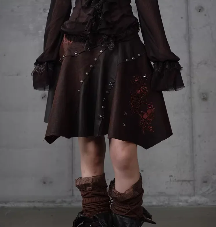 Spring Autumn Punk Heavy Industry Embroidery Irregular Skirt Fashion Girl Age-Reducing Street Brown Red Loose Leisure Skirts