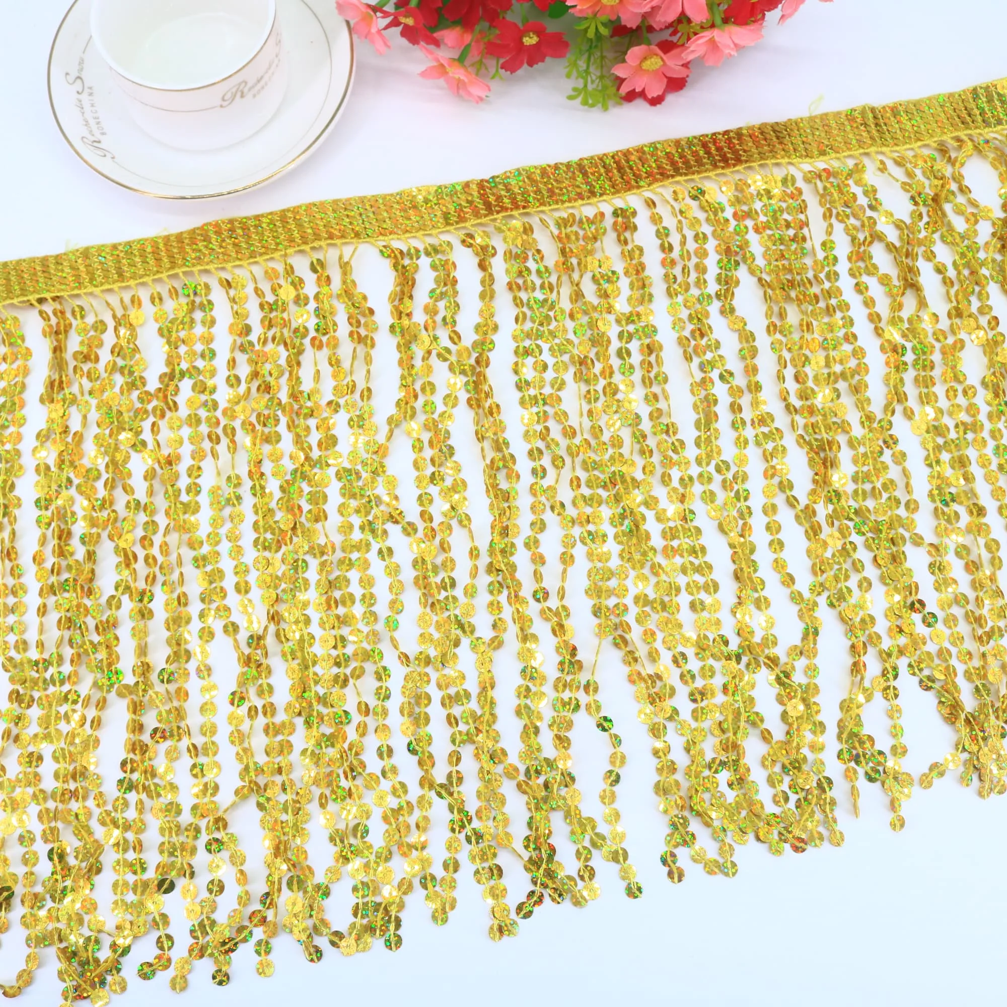 

Beautiful White Ostrich Feather 55-60CM 22-24Inch Dancers Carnival Wedding Celebration Christmas Plumes Plumas De Faisan