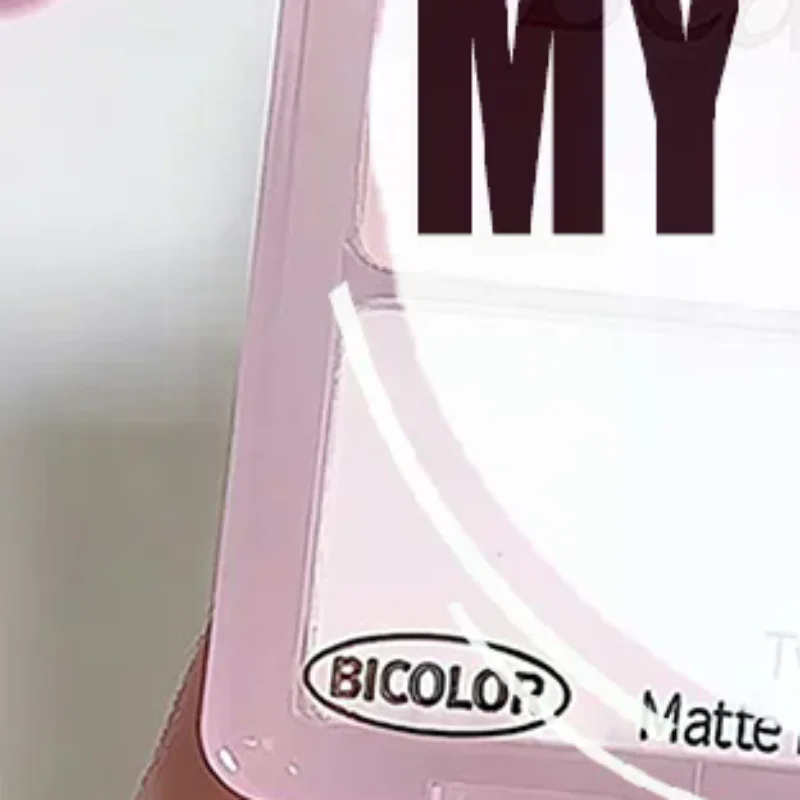 DIKALU Palette di contorni bicolore Evidenziatore bianco opaco Grigio Marrone Ombra per il naso Bronzer per il viso Illumina il trucco in polvere