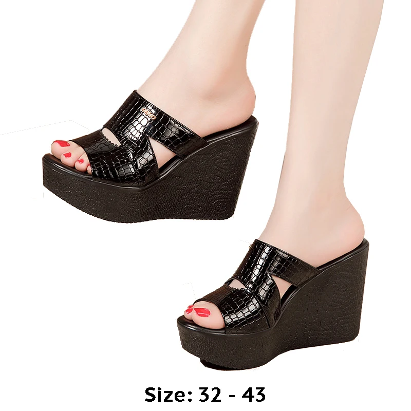 

High quality summer wedge sandals for women 11cm high heels new 2024 size 32 33 42 43 platform open toe elegant shoe black red